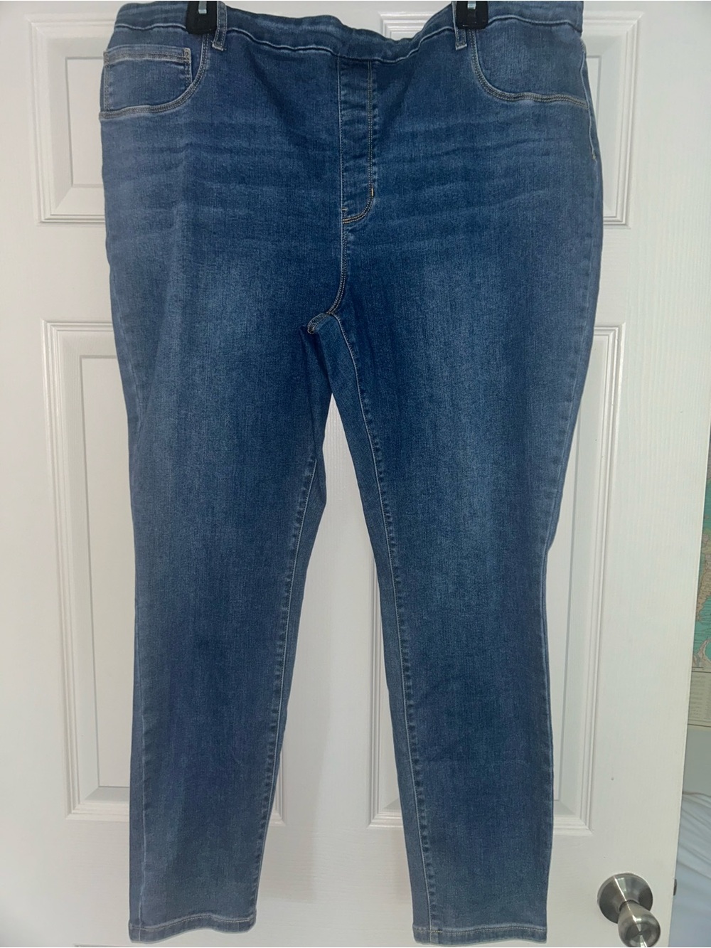 Time and True Classic High-Rise Women’s Blue Jeans